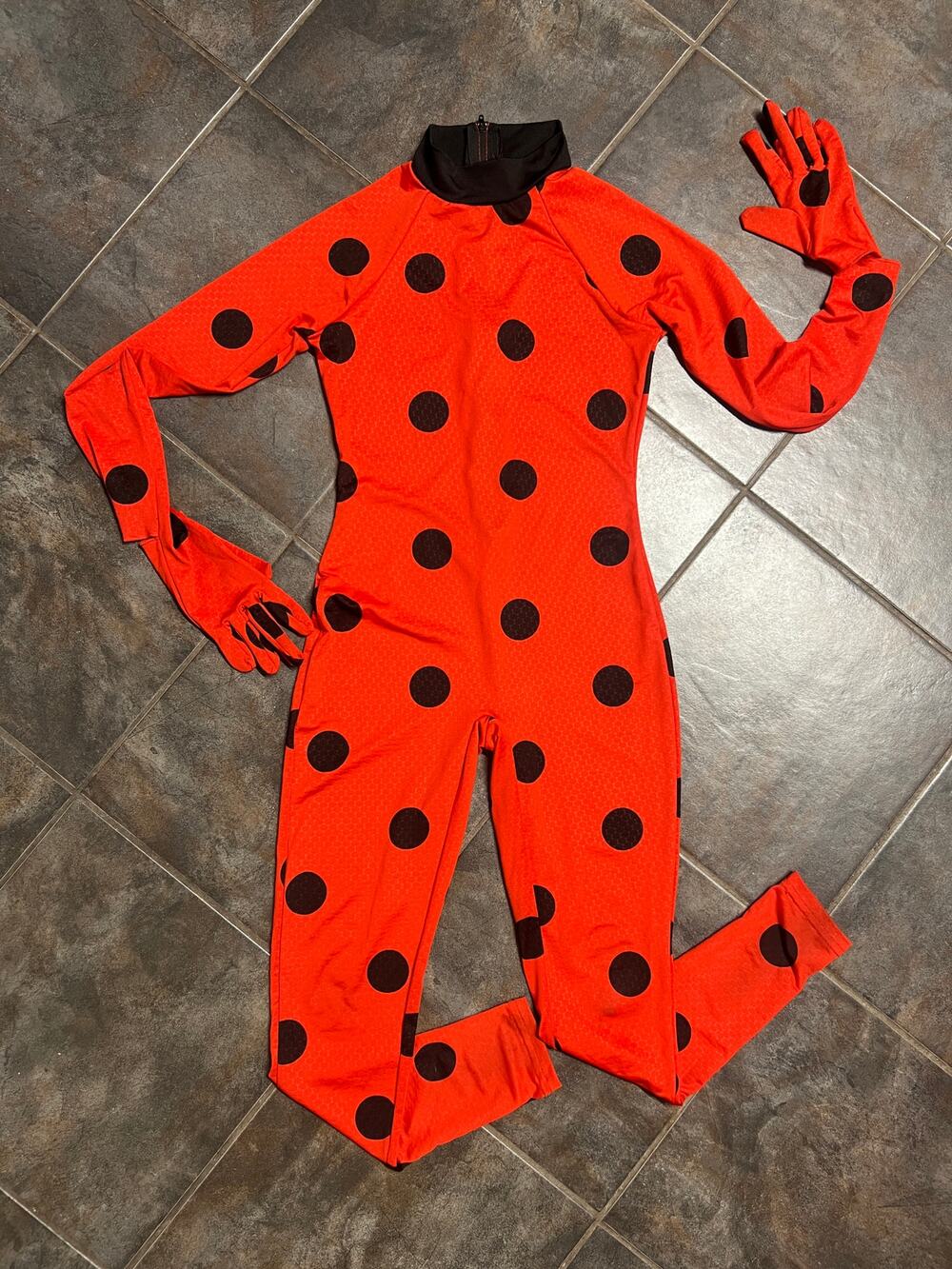 MIRACULOUS LADYBUG COSTUME SIZE M 8/9 GUC